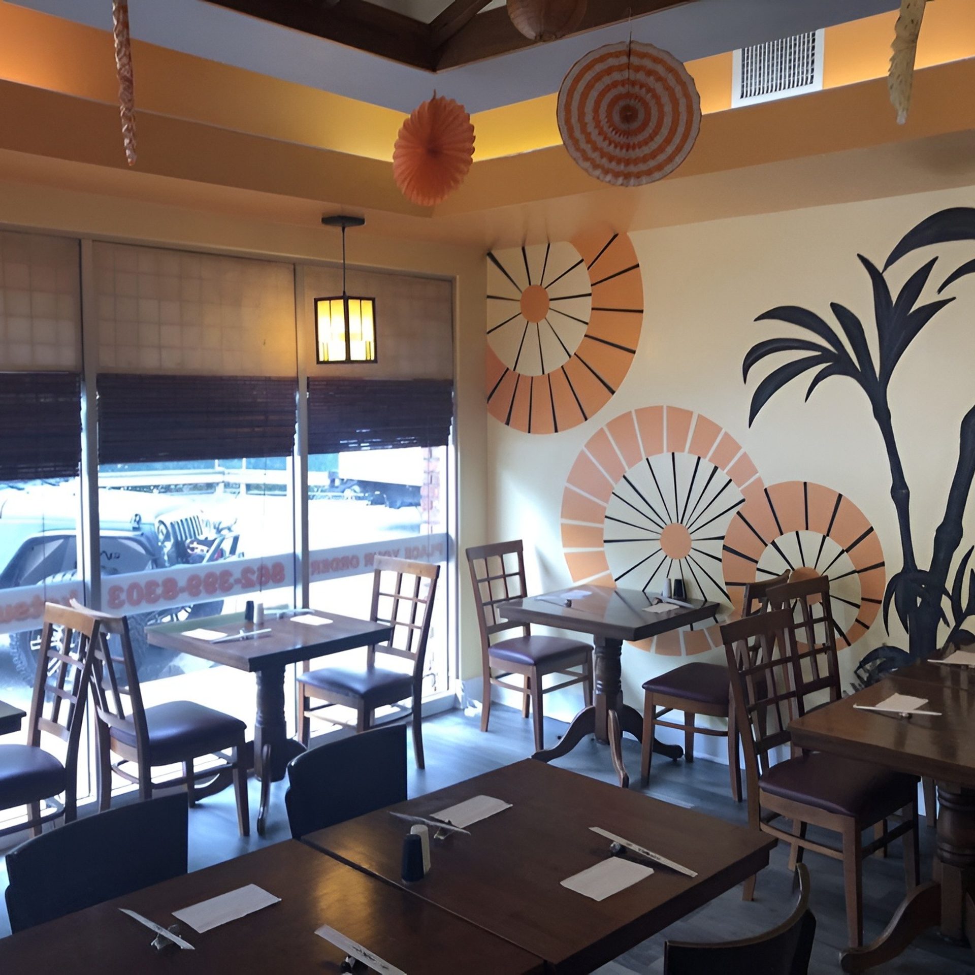 Relaxed Dining Experience